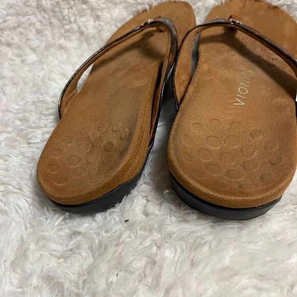 Vionic Brown Tortoise  print leather patent thong sandals size 10 - Picture 3 of 8